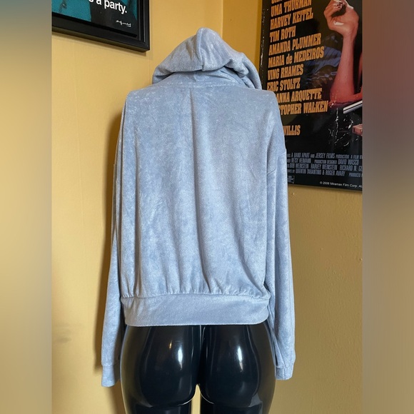 Women’s H&M Velour Long-sleeve Hoodie  ( Large ) - Picture 3 of 3